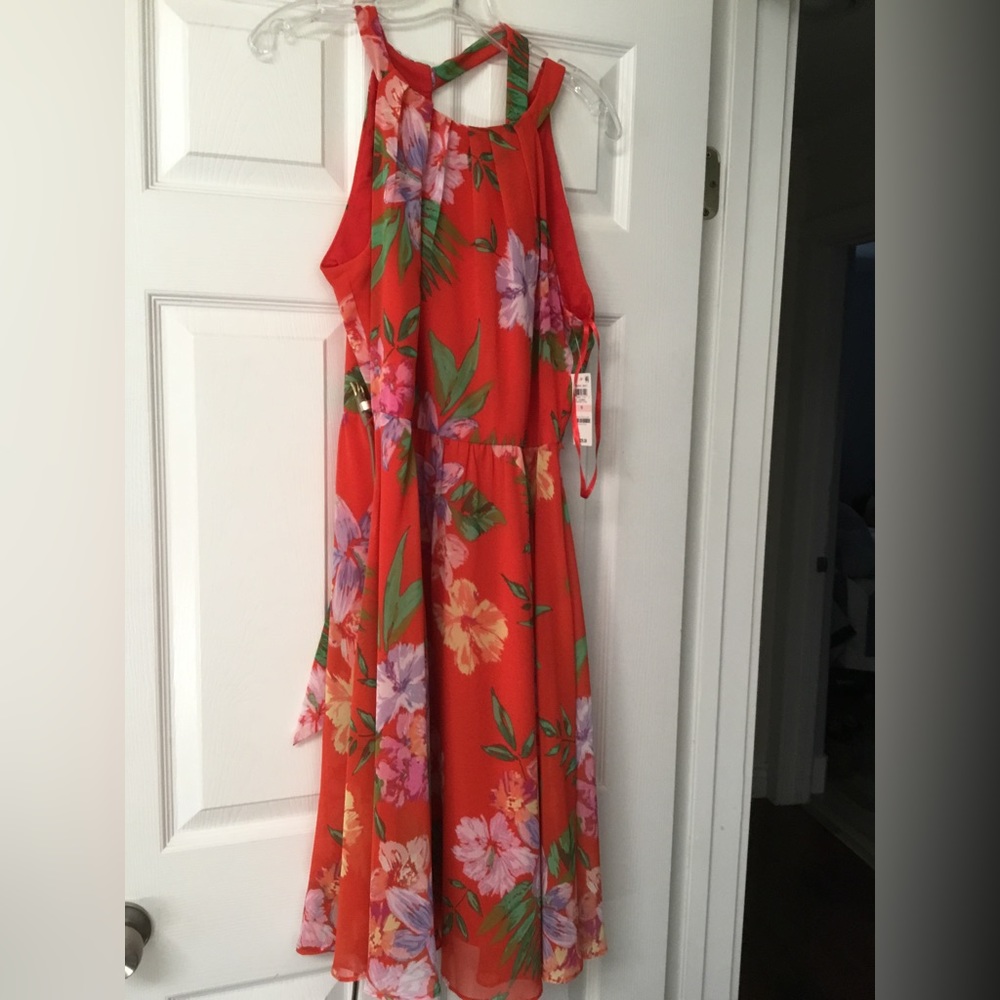 Floral dress…great for a wedding or spring event